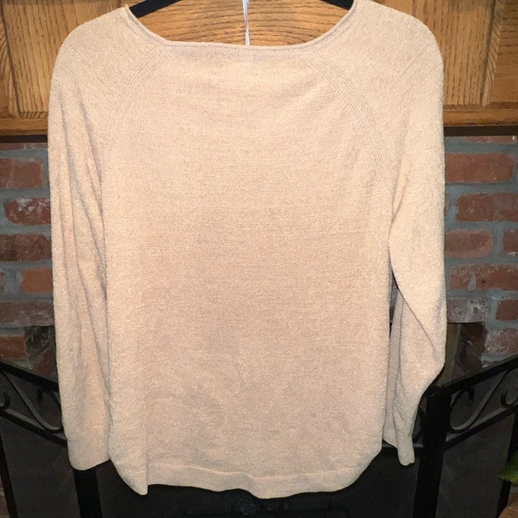 Like New Barefoot Dreams sweater - Picture 3 of 3
